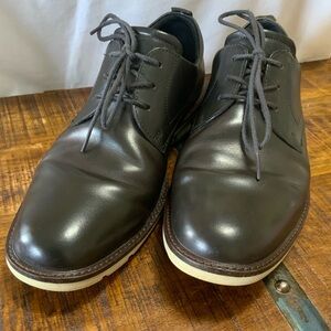 Men’s ECCO Jeremy Plain Toe Derby hybrid dress shoe US 9-9.5